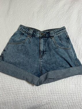 High-Rise Rolled Hem Denim Shorts - Blue